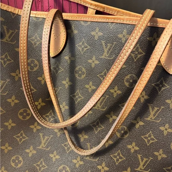 Louis Vuitton GM Monogram Brown Tote Bag - Picture 16 of 16
